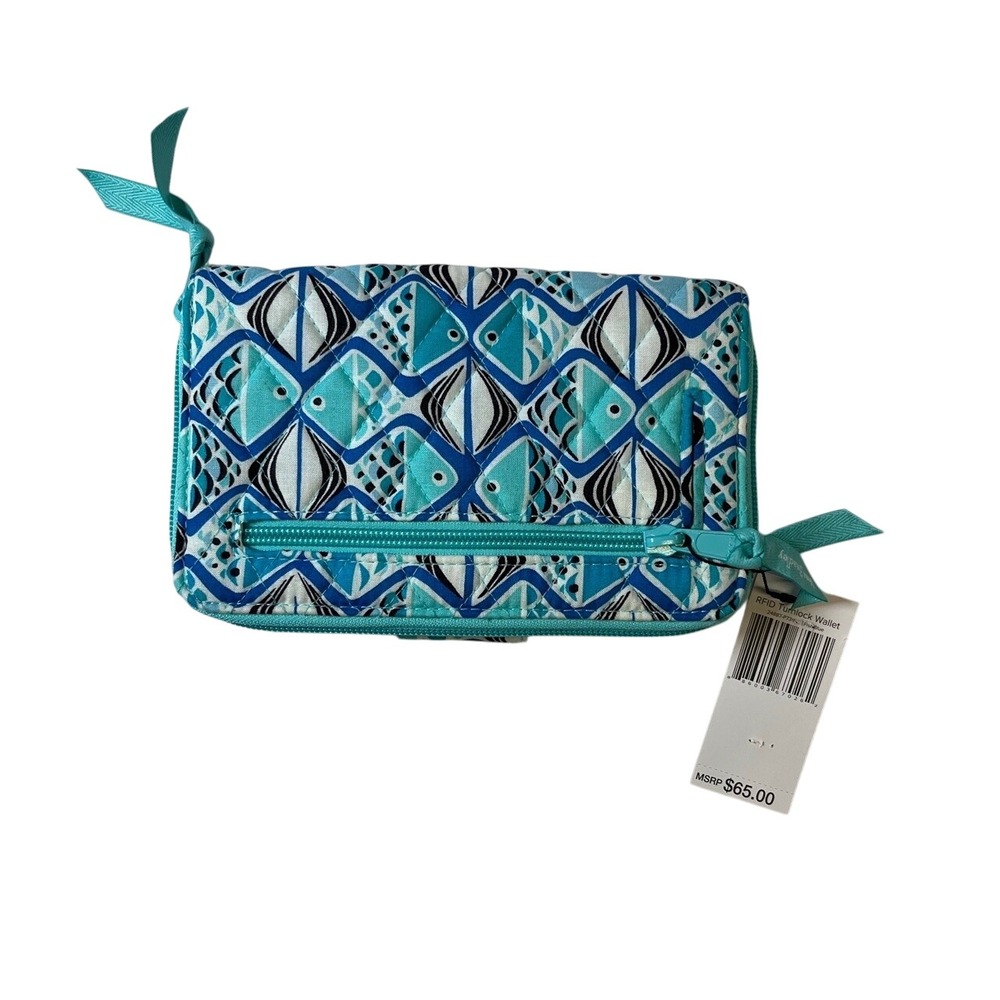 NWT Vera Bradley Blue Geometric Zipper Pocket Turnlock Closure RFID Turnlock Wal